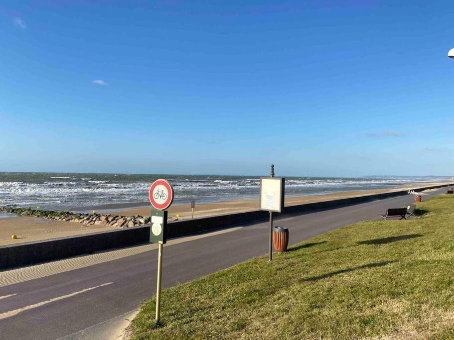 L'Echappee Cabourgeaiseアパートメント エクステリア 写真