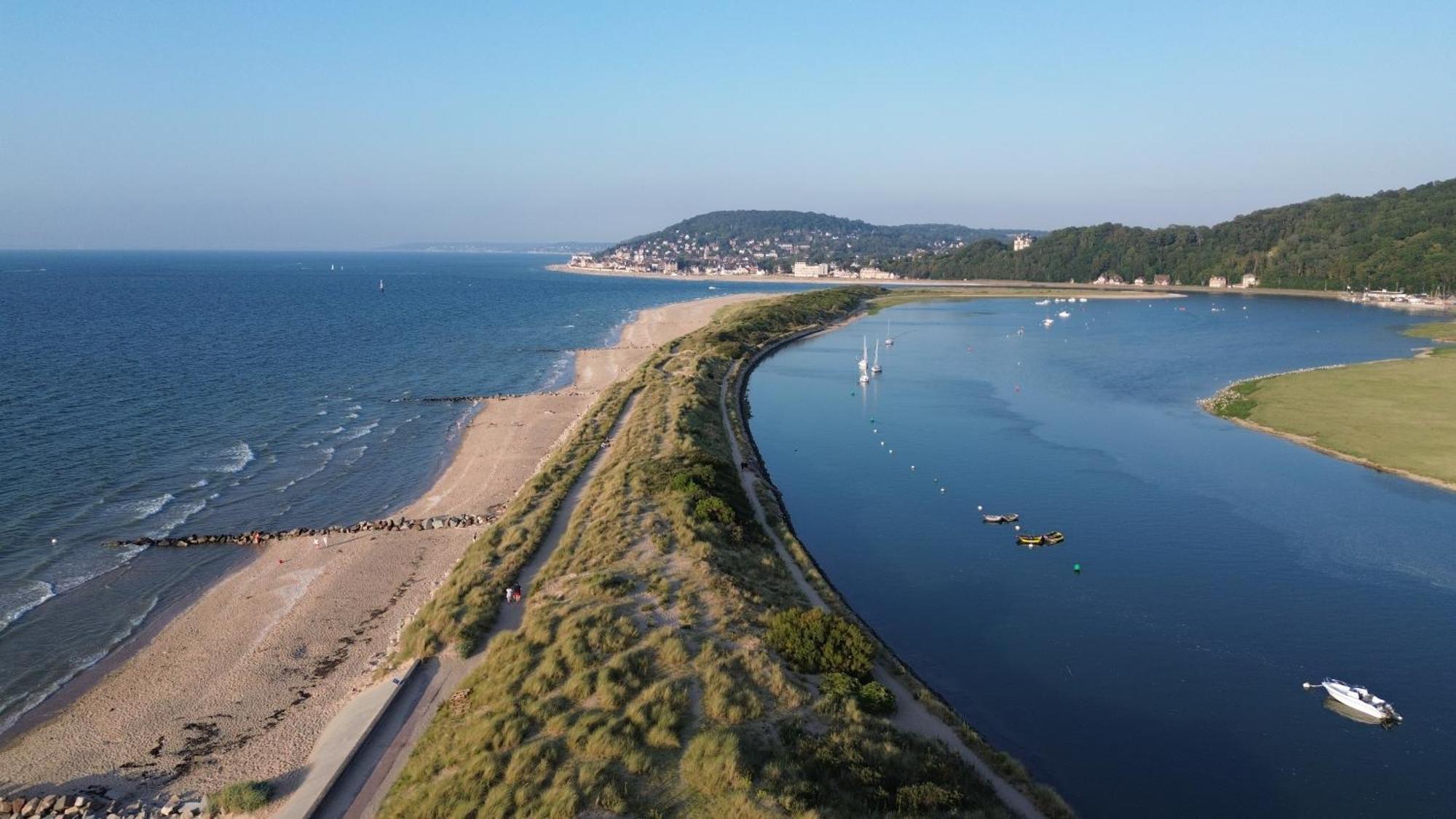 L'Echappee Cabourgeaiseアパートメント エクステリア 写真